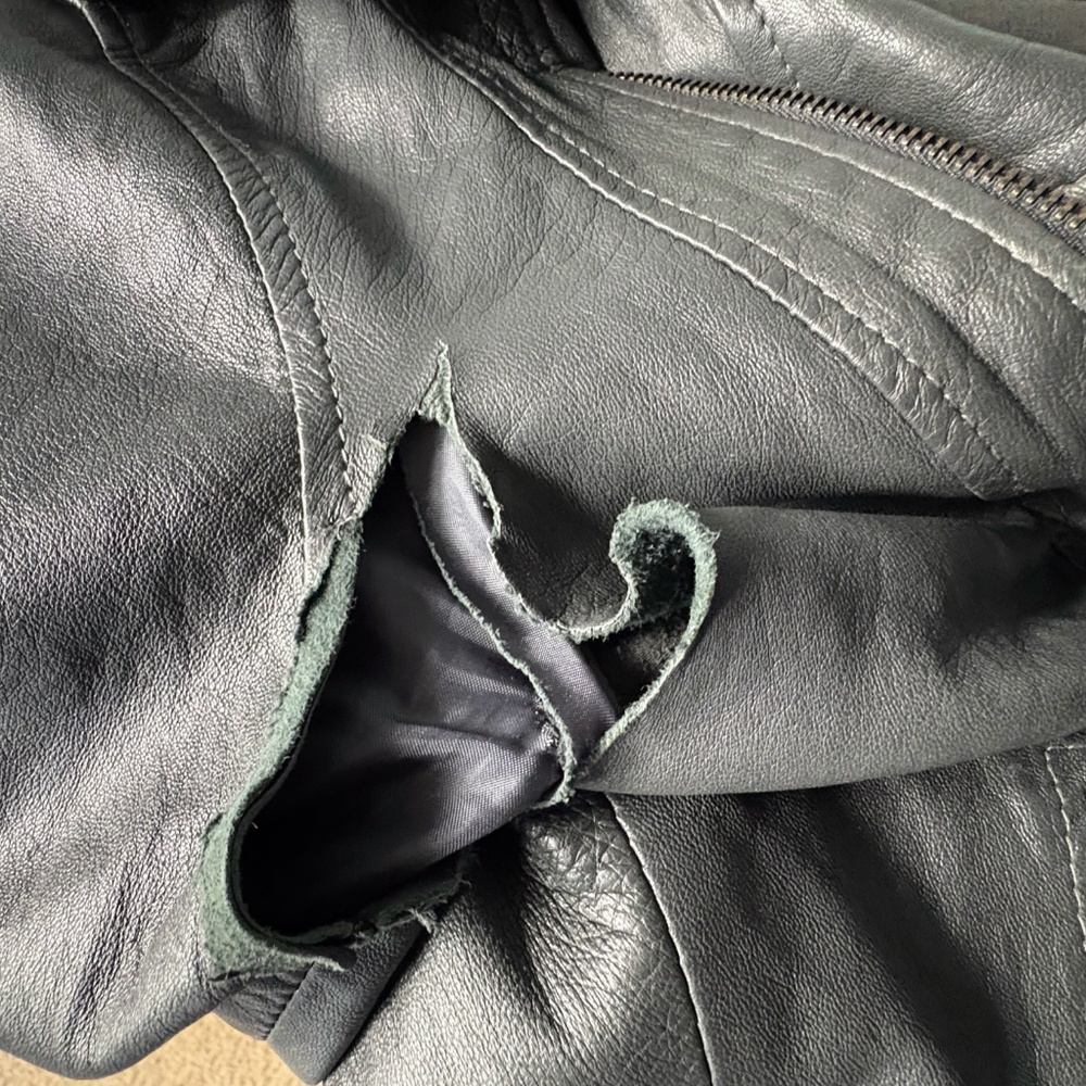 Please Italian Leather Coat size XS to S - Picture 9 of 11